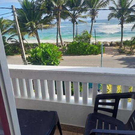 White Surfing Beach Resort Unawatuna Eksteriør billede